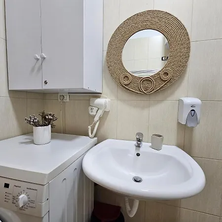 Vibe Studio Apartment Tirana Exterior photo